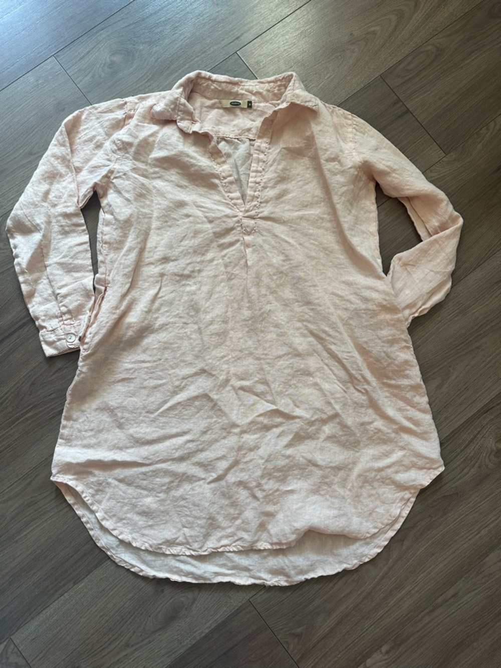 DOLMA 100% linen relaxed dress in light peach. Has pockets! Size Medium